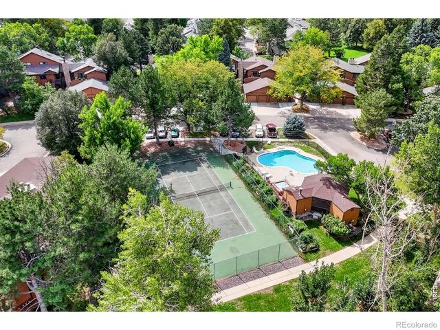 6217 Willow Lane, Boulder, CO 80301