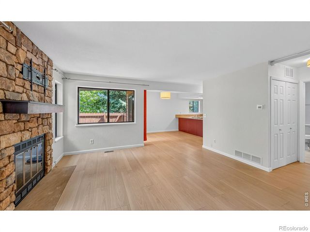 6217 Willow Lane, Boulder, CO 80301