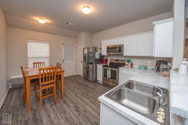 97 Ellis Drive, Brookland, AR 72417