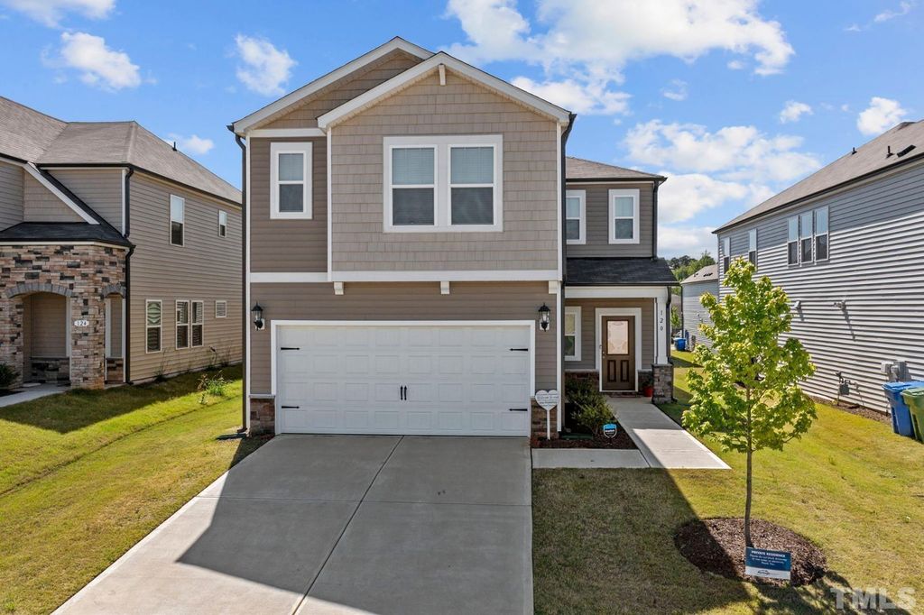120 Boone Lake Way, Fuquay Varina, NC 27526