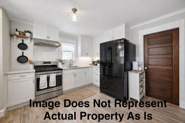 8152 Fm 141, Dime Box, TX 77853