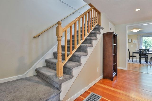 23 Bailey St, Lynn, MA 01904