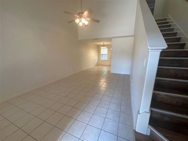1408 Bergin CT B, Georgetown, TX 78626
