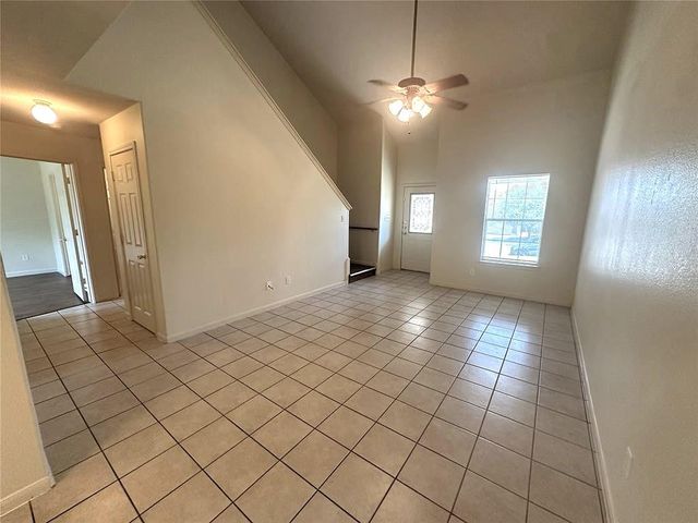 1408 Bergin CT B, Georgetown, TX 78626