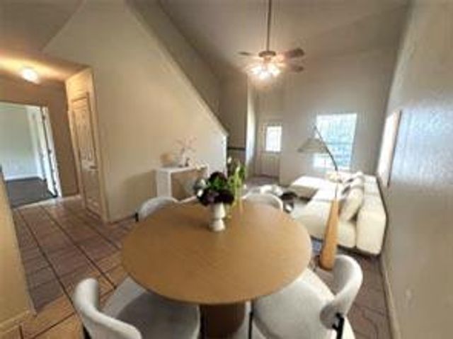 1408 Bergin CT B, Georgetown, TX 78626