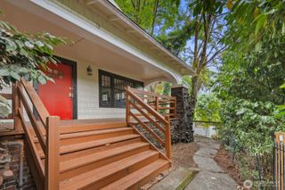 2109 Aurora Avenue N, Seattle, WA 98109