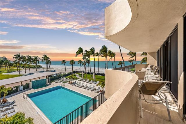 4001 Gulf Shore BLVD N # 207, Naples, FL 34103