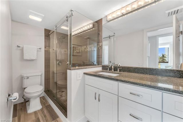 4001 Gulf Shore BLVD N # 207, Naples, FL 34103