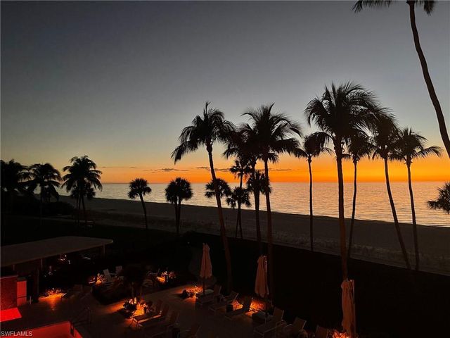 4001 Gulf Shore BLVD N # 207, Naples, FL 34103