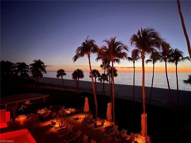 4001 Gulf Shore BLVD N # 207, Naples, FL 34103