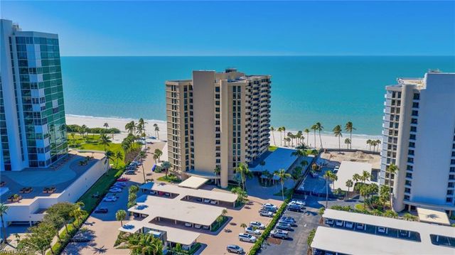 4001 Gulf Shore BLVD N # 207, Naples, FL 34103