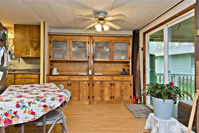 14125 Kapowsin Highway E, Graham, WA 98338