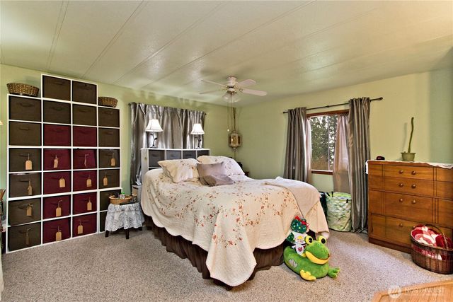 14125 Kapowsin Highway E, Graham, WA 98338