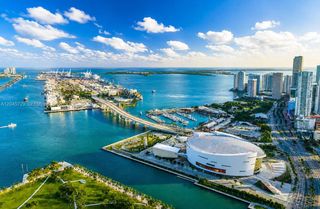 1100 Biscayne Blvd 4402, Miami, FL 33132