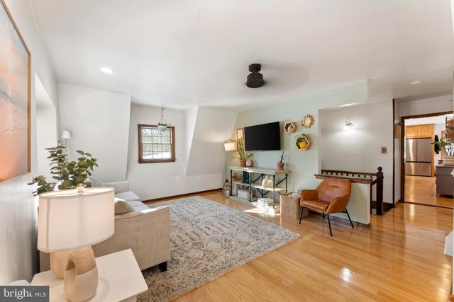 1596 RIVER RD, New Hope, PA 18938