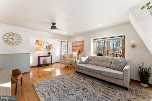 1596 RIVER RD, New Hope, PA 18938