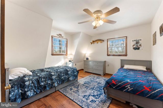 1596 RIVER RD, New Hope, PA 18938