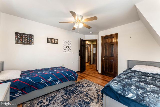 1596 RIVER RD, New Hope, PA 18938