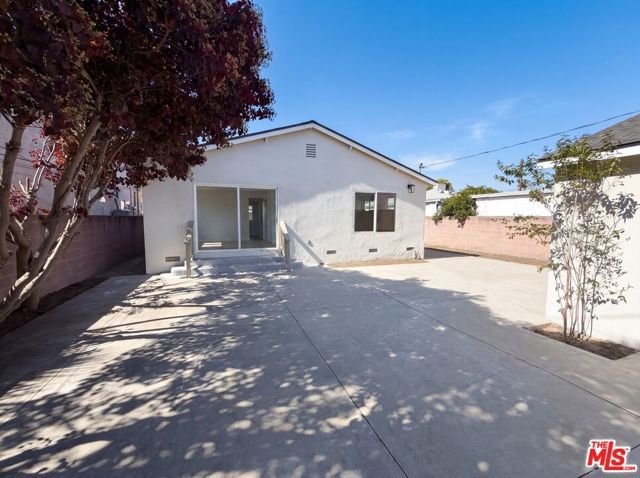 818 W 130th Street, Compton, CA 90222