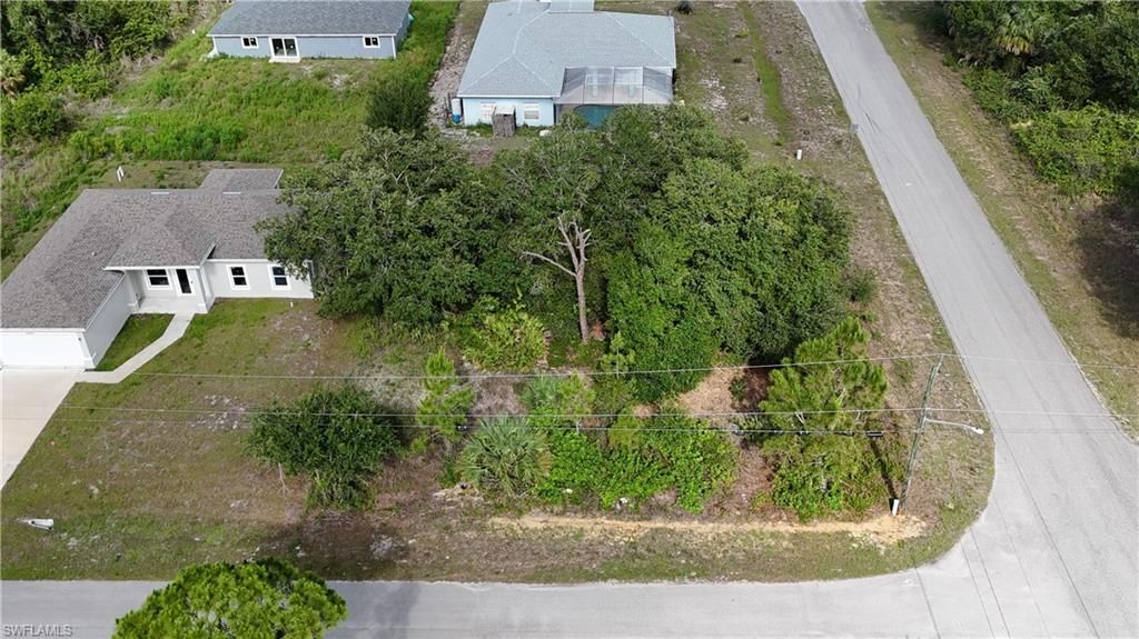2025 Robert AVE, ALVA, FL 33920 — photo 3