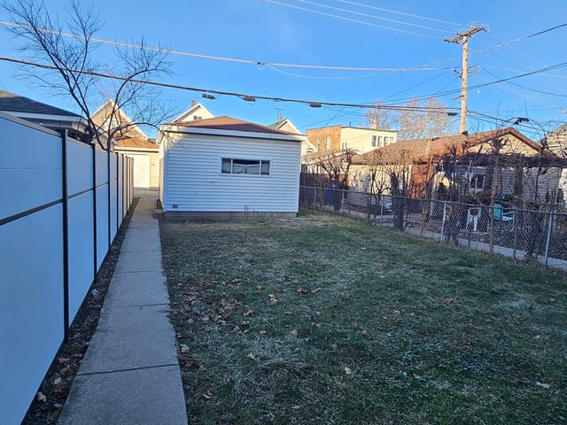 5018 W 23rd Place, Cicero, IL 60804