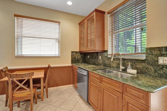 5897 NW 120th Terrace, Coral Springs, FL 33076