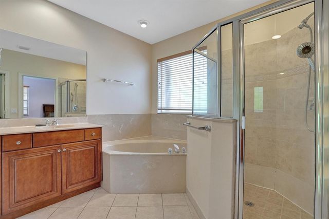 5897 NW 120th Terrace, Coral Springs, FL 33076