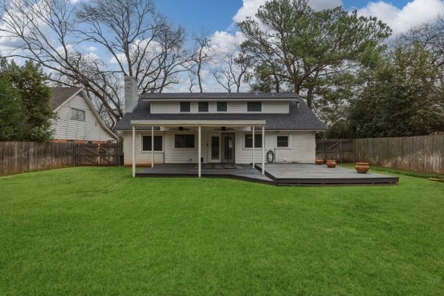 806 Waggoner Drive, Arlington, TX 76013