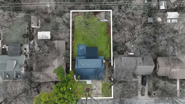 806 Waggoner Drive, Arlington, TX 76013