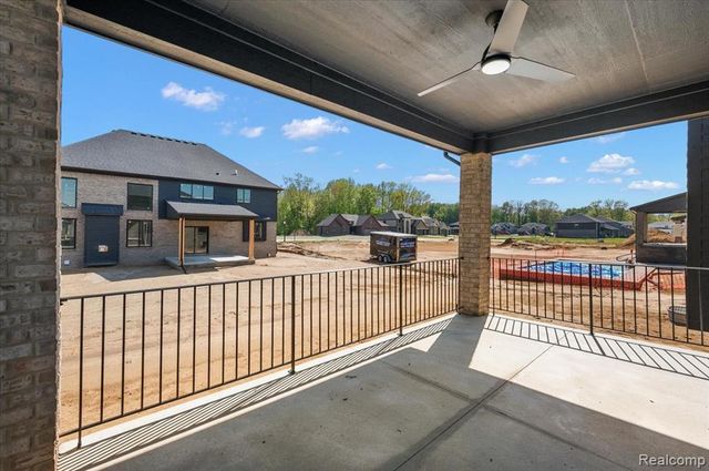 24462 Sawgrass Drive, Macomb, MI 48042