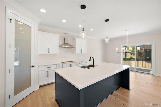 24462 Sawgrass Drive, Macomb, MI 48042