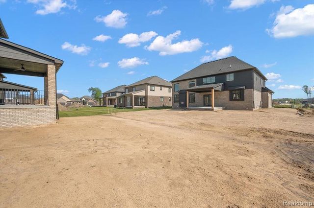 24462 Sawgrass Drive, Macomb, MI 48042