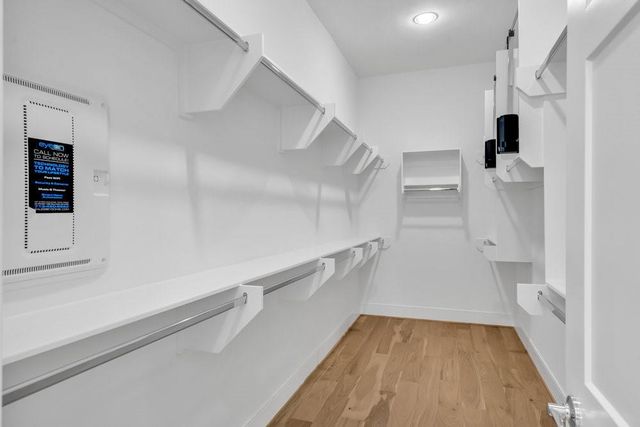 3 N St Charles St F Street, Houston, TX 77003