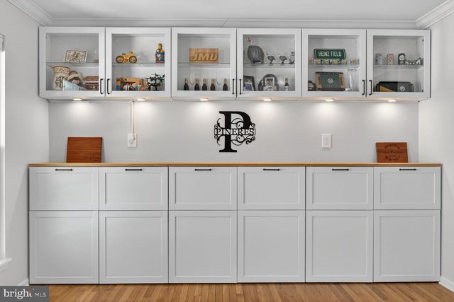 5610 WOOD THRUSH CT, Fairfax, VA 22032