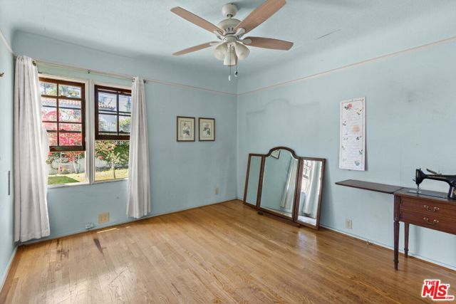 4179 Motor Avenue, Culver City, CA 90232
