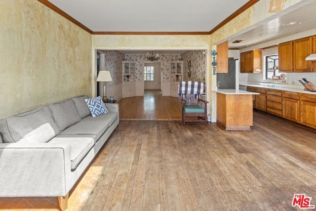 4179 Motor Avenue, Culver City, CA 90232