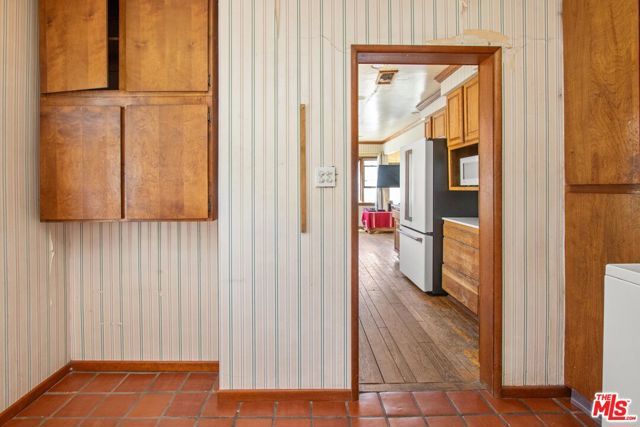 4179 Motor Avenue, Culver City, CA 90232