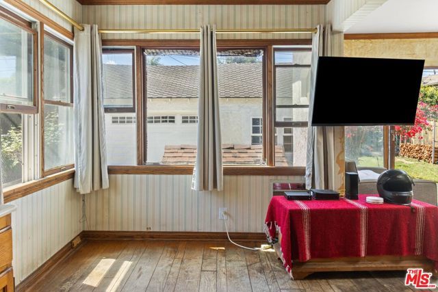 4179 Motor Avenue, Culver City, CA 90232