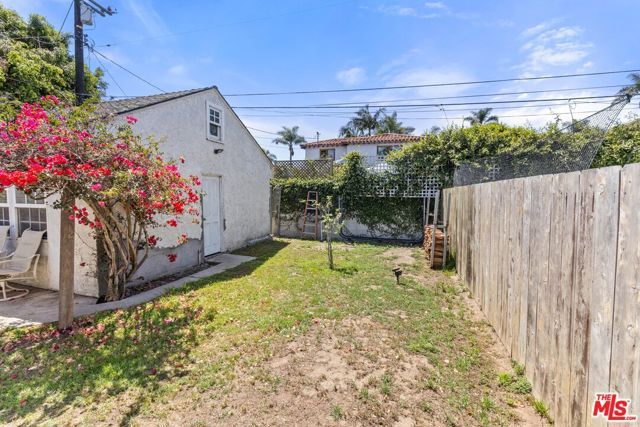 4179 Motor Avenue, Culver City, CA 90232