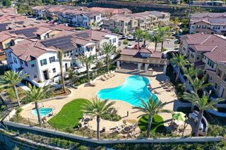 1089 Delpy View Point, Vista, CA 92084