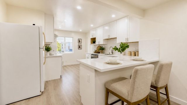 1244 Avon Avenue, San Leandro, CA 94579