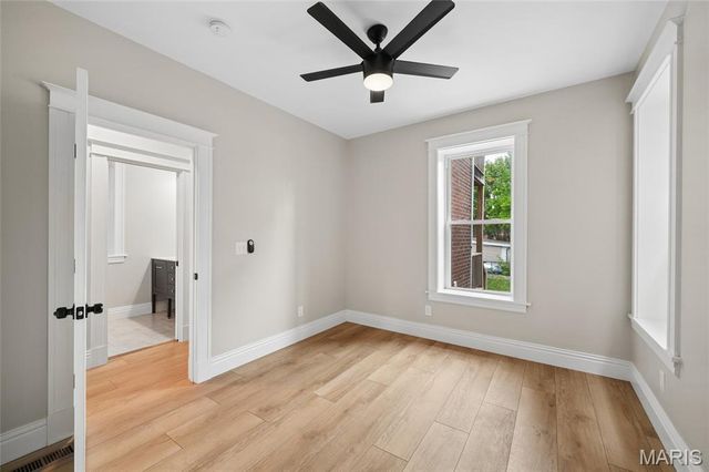 4165 Russell Boulevard, St Louis, MO 63110