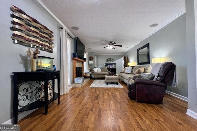 107 Pine Hill Circle, Byron, GA 31008