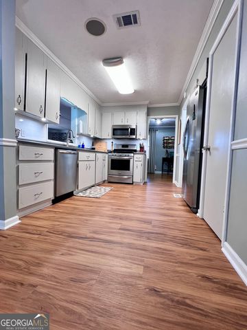 107 Pine Hill Circle, Byron, GA 31008