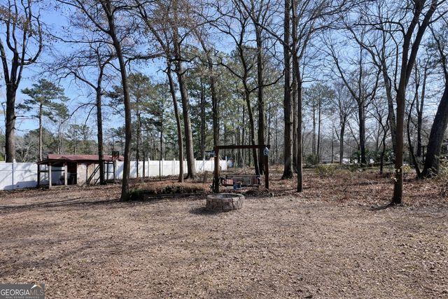 107 Pine Hill Circle, Byron, GA 31008