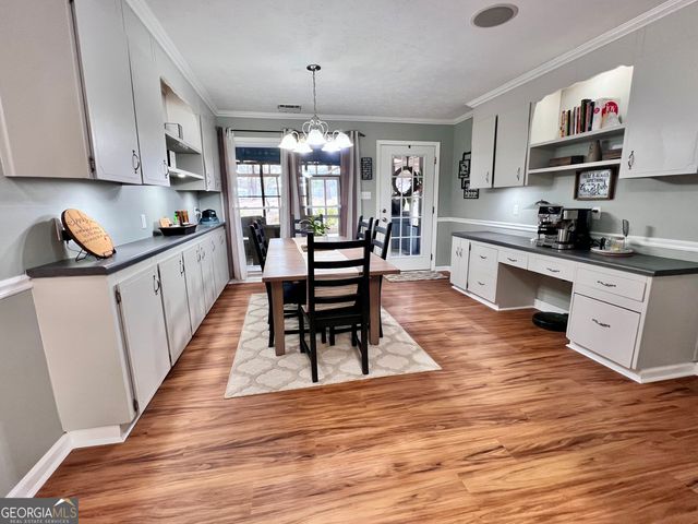 107 Pine Hill Circle, Byron, GA 31008