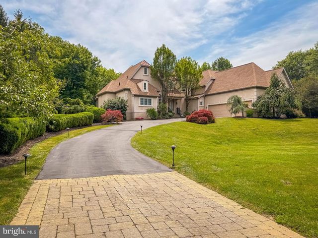 2212 CORSON LN, New Hope, PA 18938