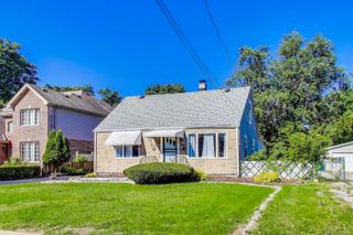 9348 Sayre Avenue, Oak Lawn, IL 60453