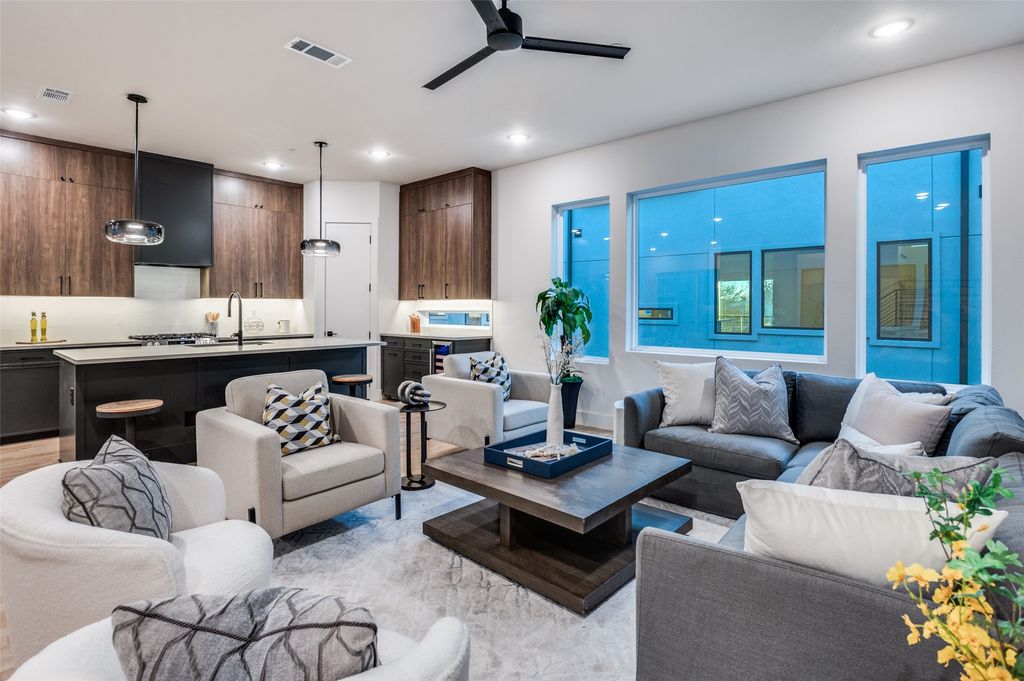 2906 Hawthorne Avenue 101, Dallas, TX 75219