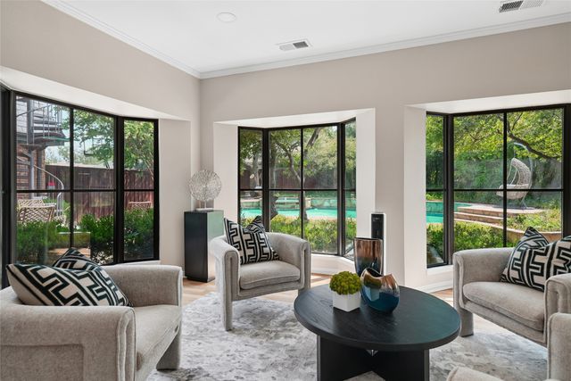 6030 Club Oaks Drive, Dallas, TX 75248